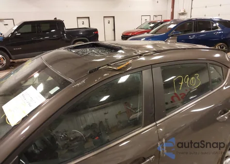 2015 Mazda Mazda3 S Grand Touring from USA, damaged, VIN JM1BM1M35F1235195